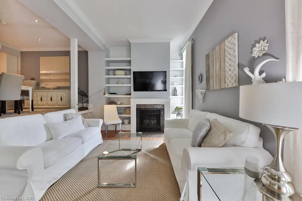 1250 Marlborough Court, #27
