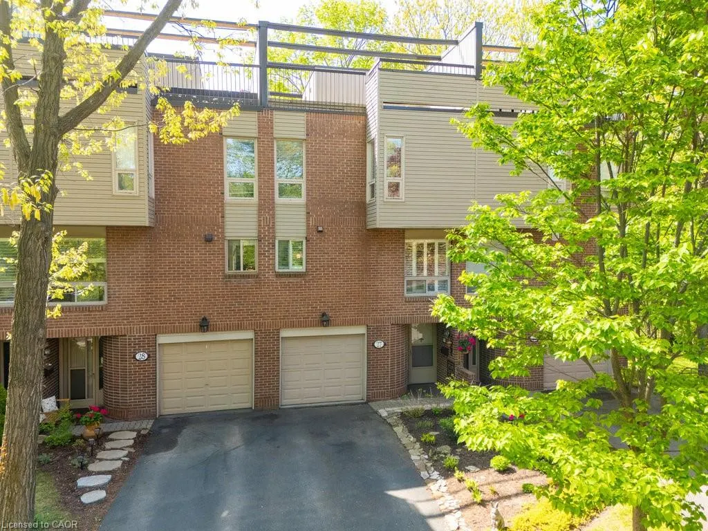 1250 Marlborough Court, #27