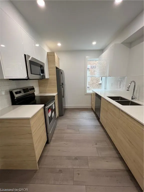 38 West Avenue S, #206