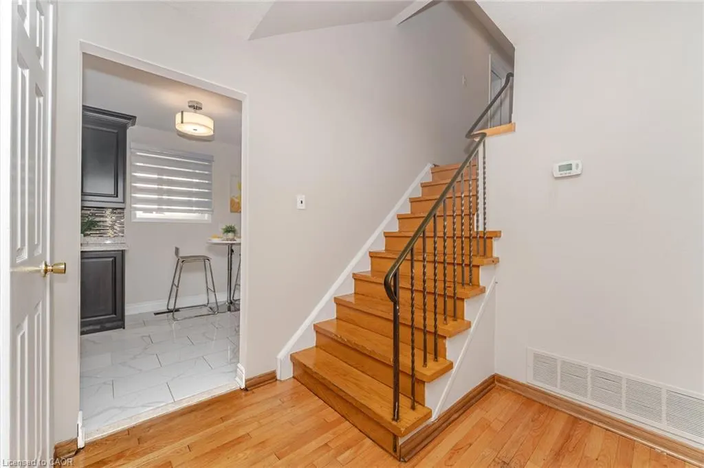 3783 Keenan Crescent