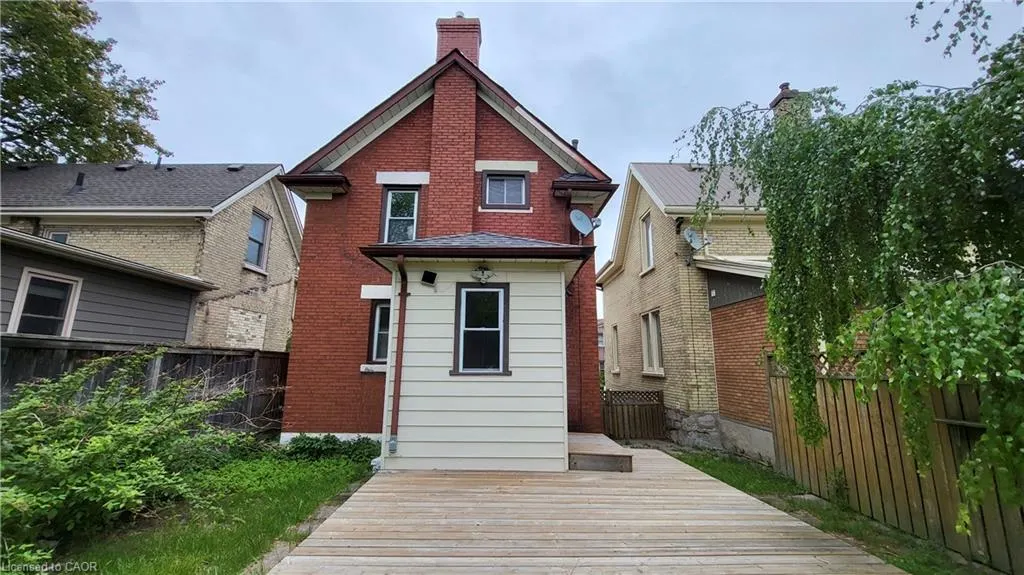 17 Theresa Street