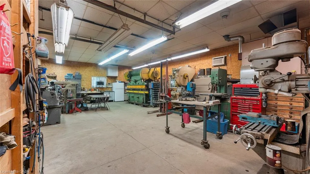 2210 1st Conc Rd Str Concession E