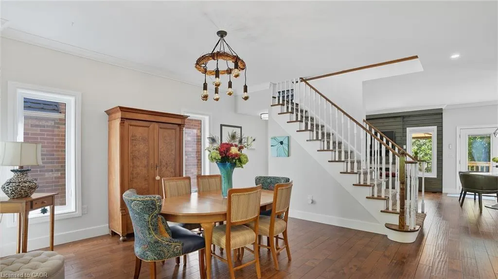 47 Livingstone Drive