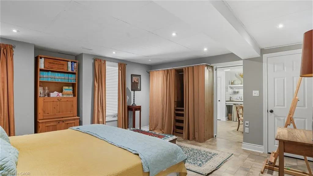 47 Livingstone Drive