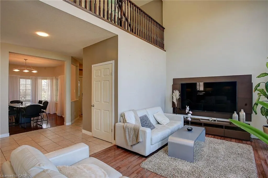 573 Robert Ferrie Drive