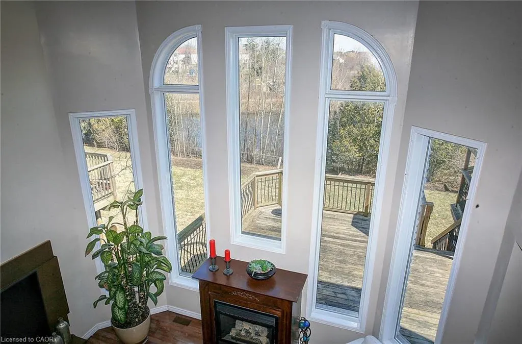 573 Robert Ferrie Drive