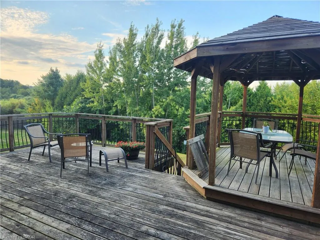 573 Robert Ferrie Drive