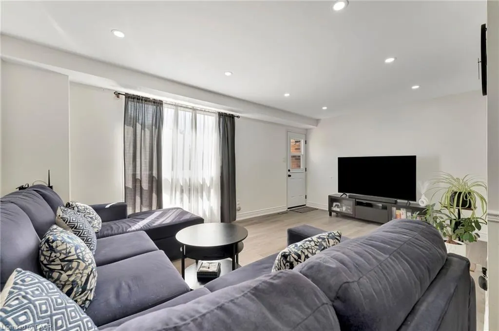 175 Cedar Street, #37