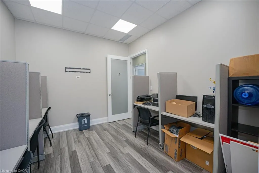 218 Export Boulevard, #101