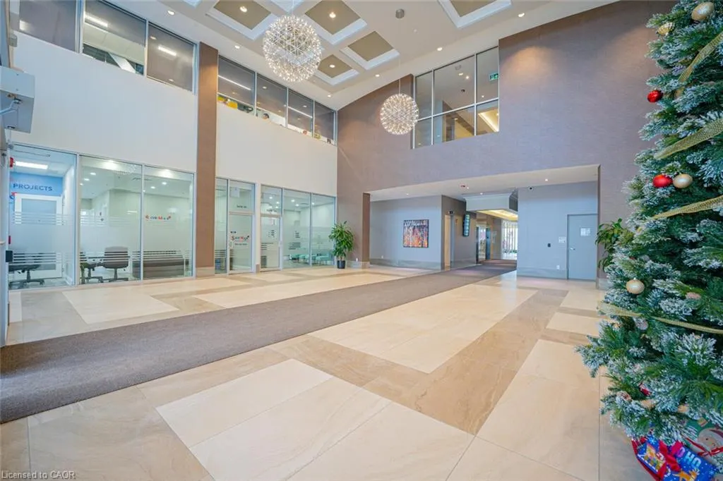 218 Export Boulevard, #101