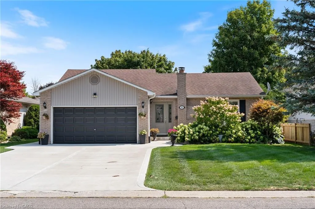 12 Briarlea Crescent