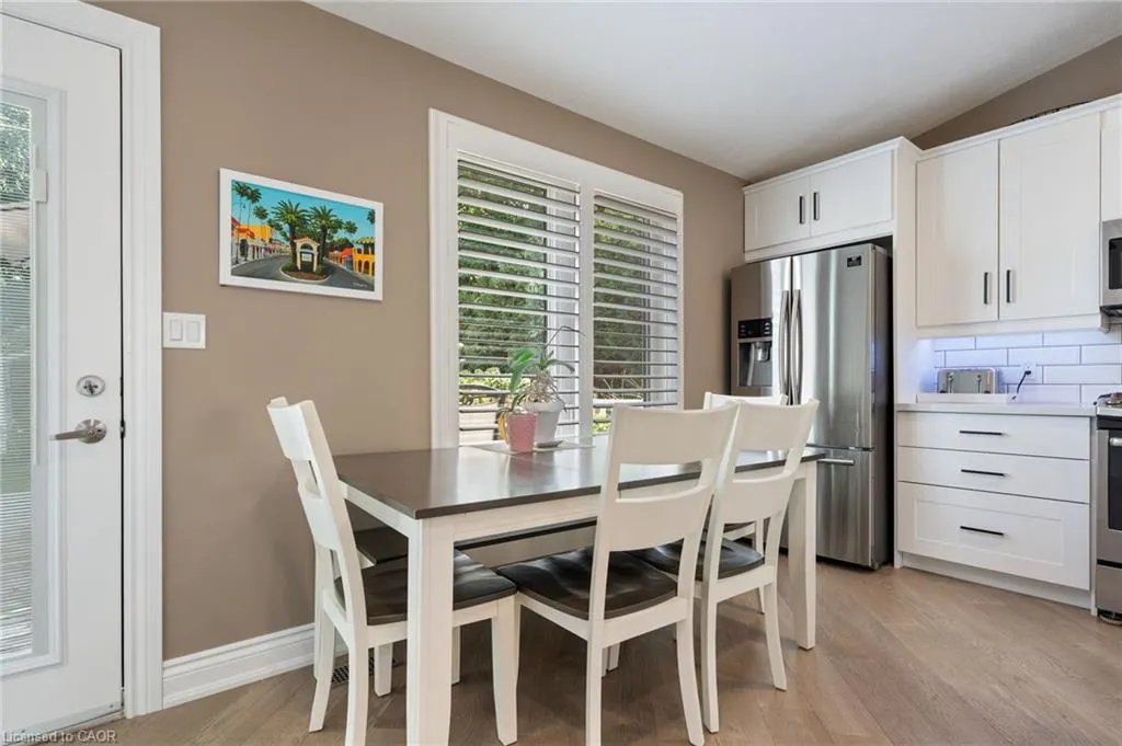12 Briarlea Cres Crescent