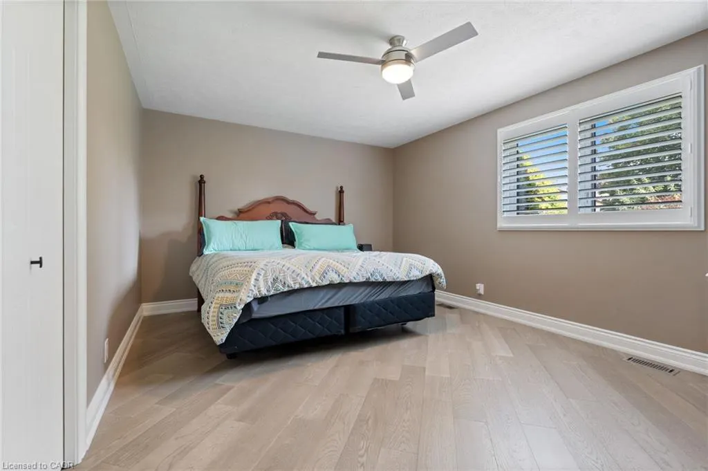 12 Briarlea Cres Crescent