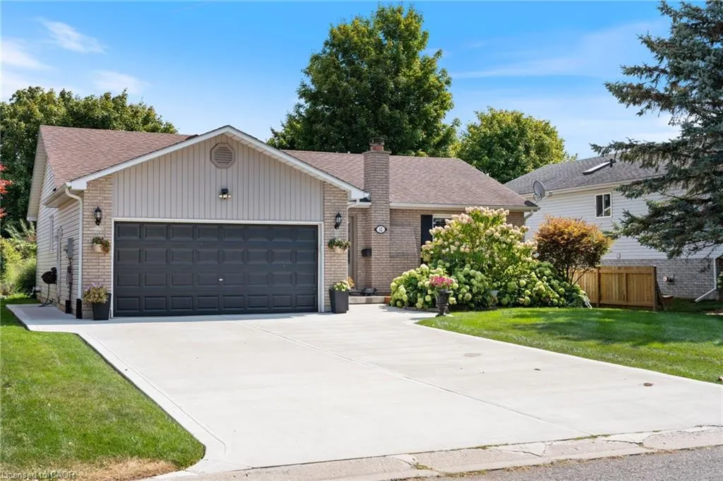 12 Briarlea Cres Crescent