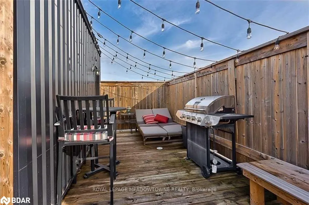 70 Plains Road W, #23