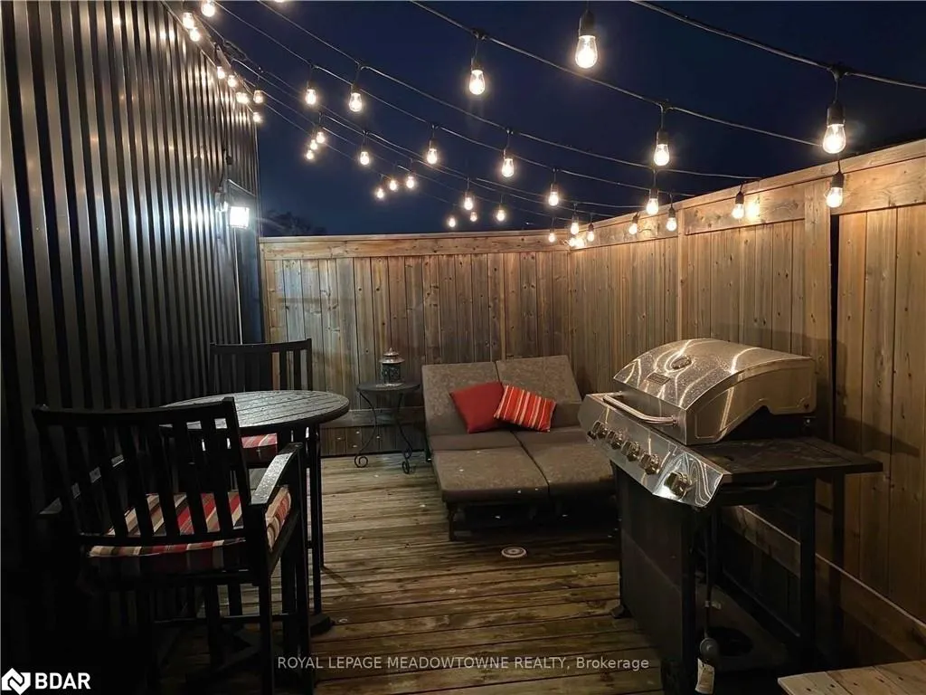 70 Plains Road W, #23