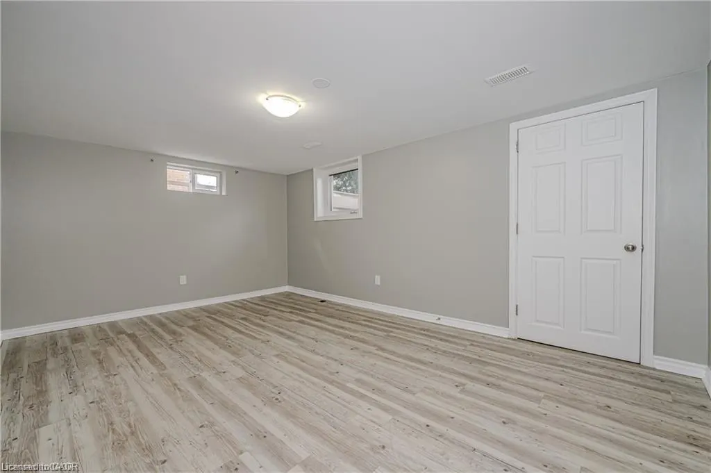 16 Huntington Avenue, #2