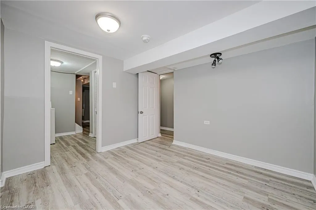 16 Huntington Avenue, #2