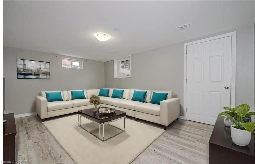 16 Huntington Avenue, #2