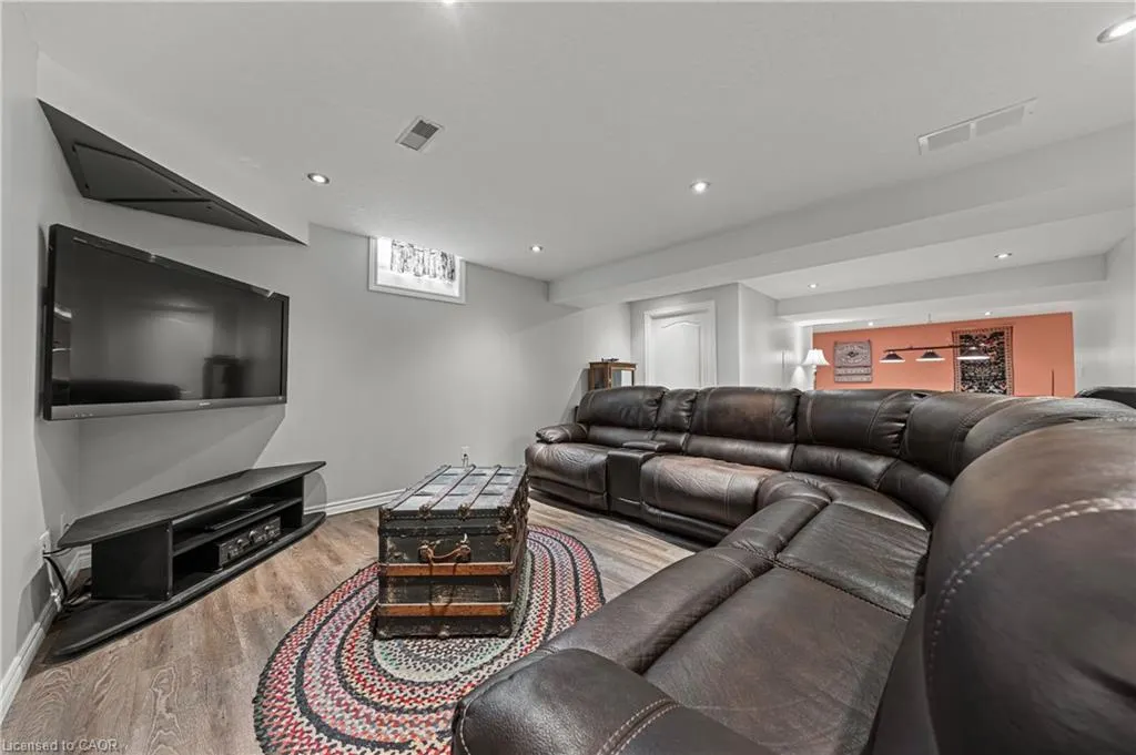 110 Beasley Crescent, #6