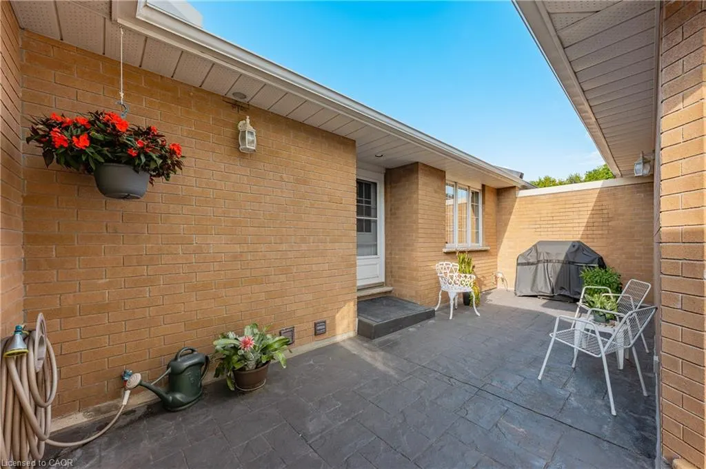 110 Beasley Crescent, #6