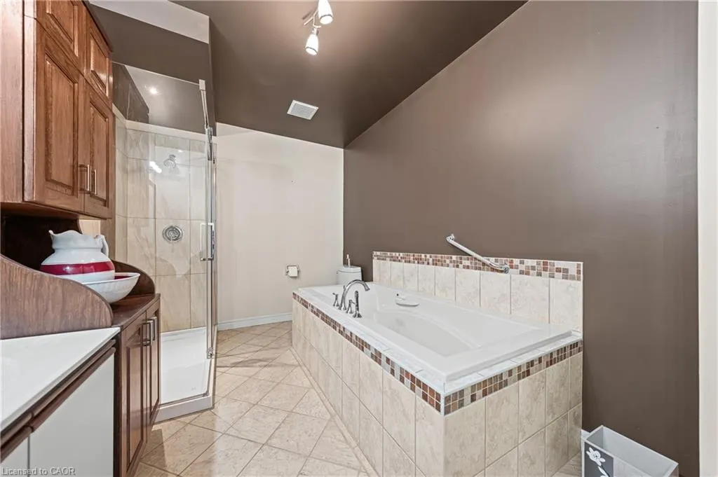 110 Beasley Crescent, #6