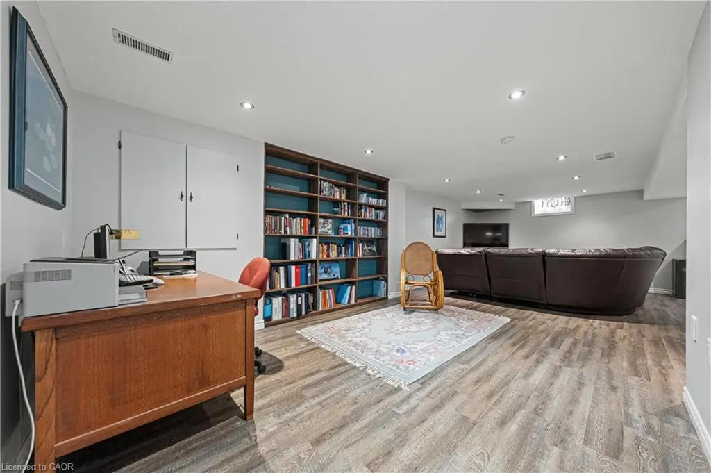 110 Beasley Crescent, #6