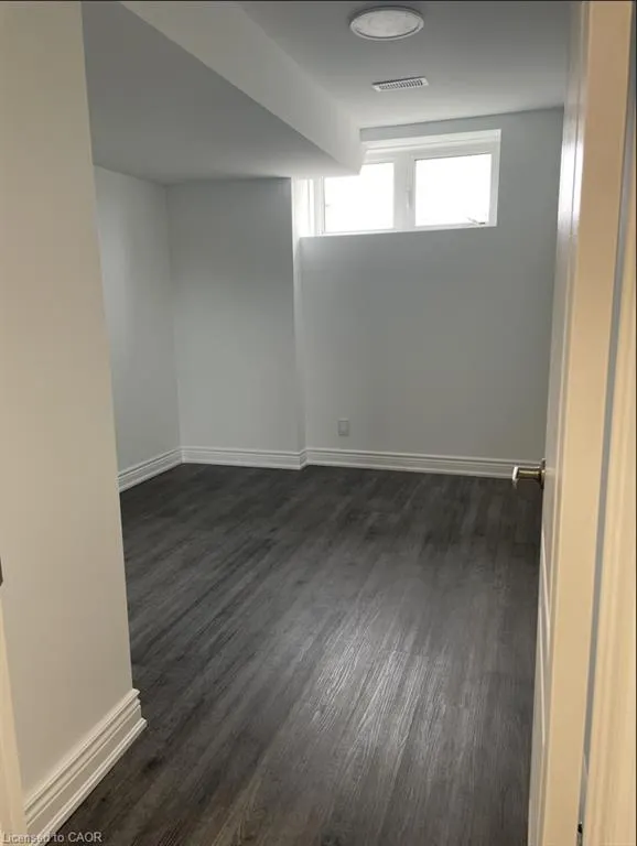 22 Fruitvale Circle