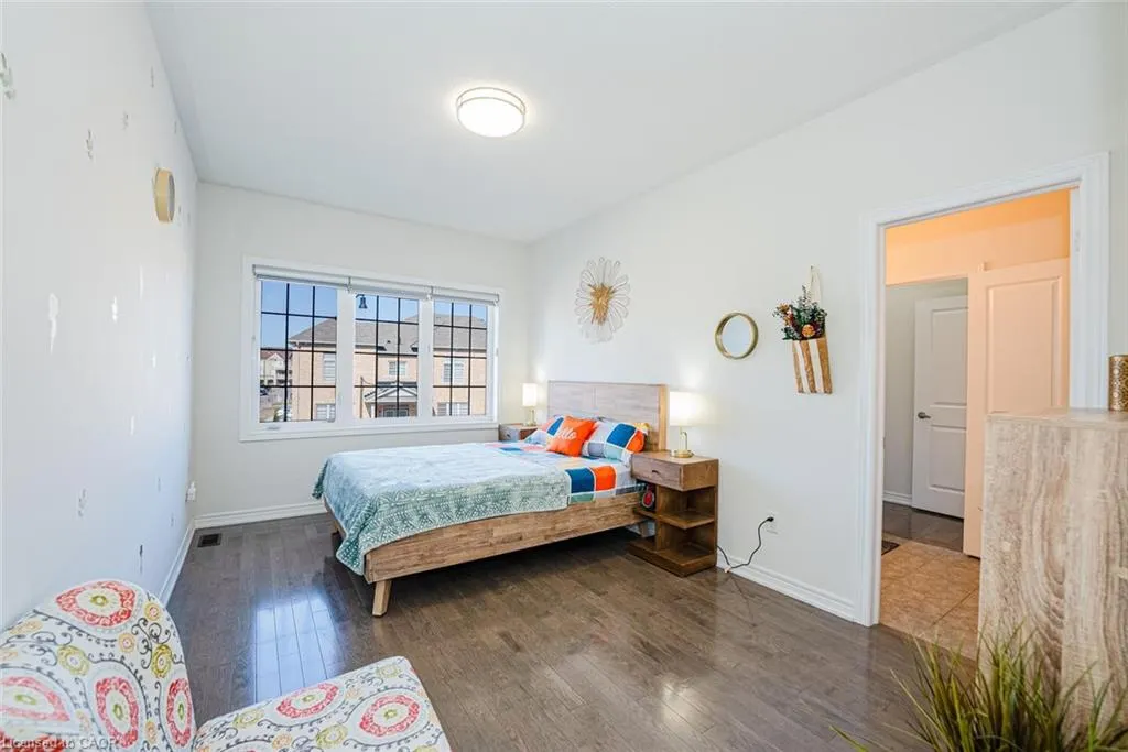 22 Fruitvale Circle