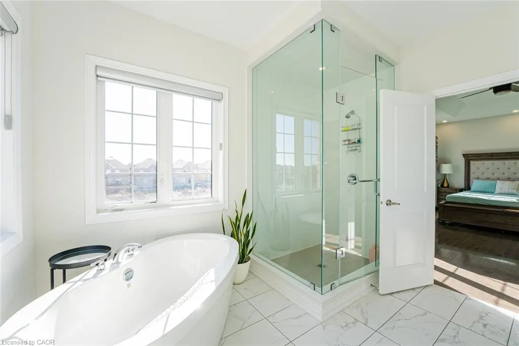 22 Fruitvale Circle