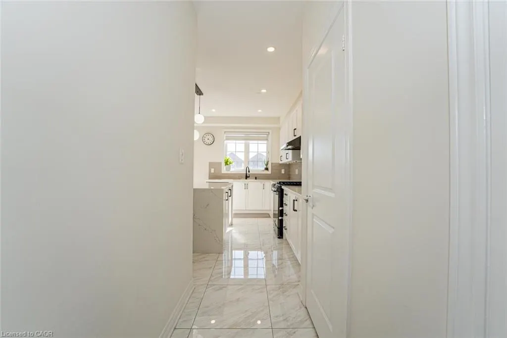22 Fruitvale Circle