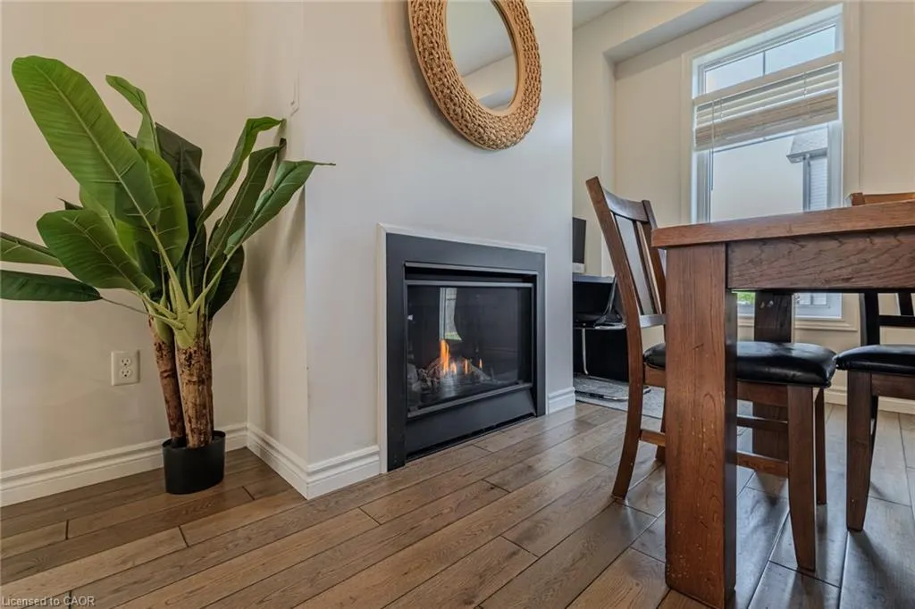 2 Sedge Ave Avenue