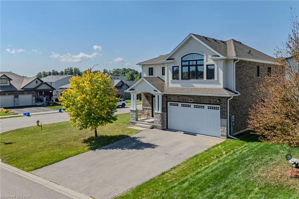 2 Sedge Ave Avenue