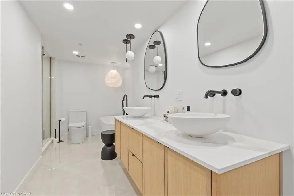 5 Father David Bauer Drive, #203