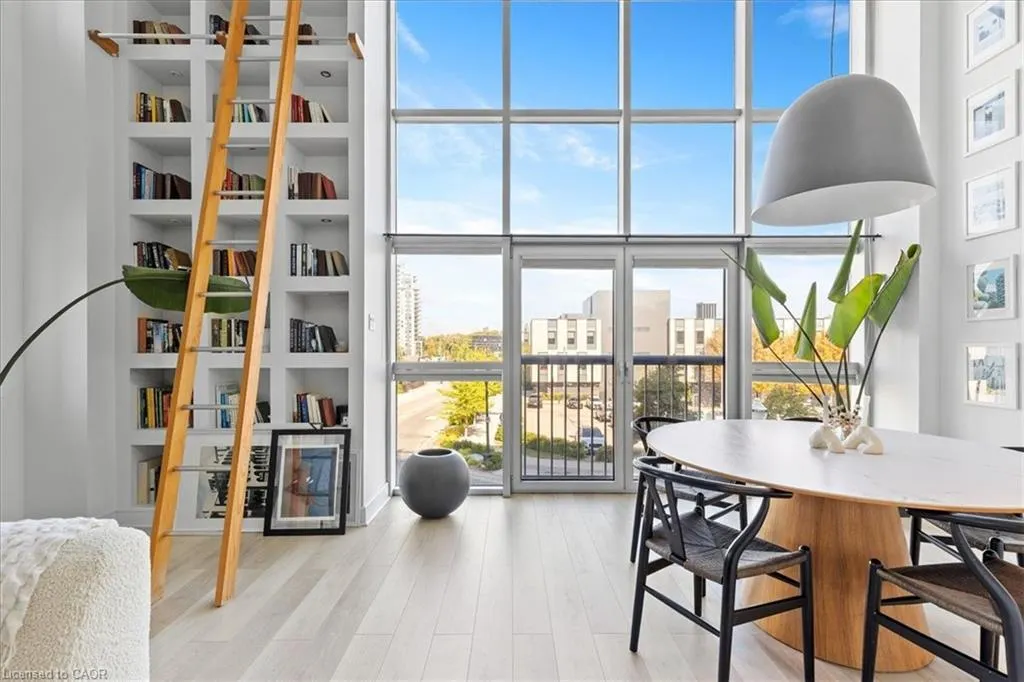 5 Father David Bauer Drive, #203