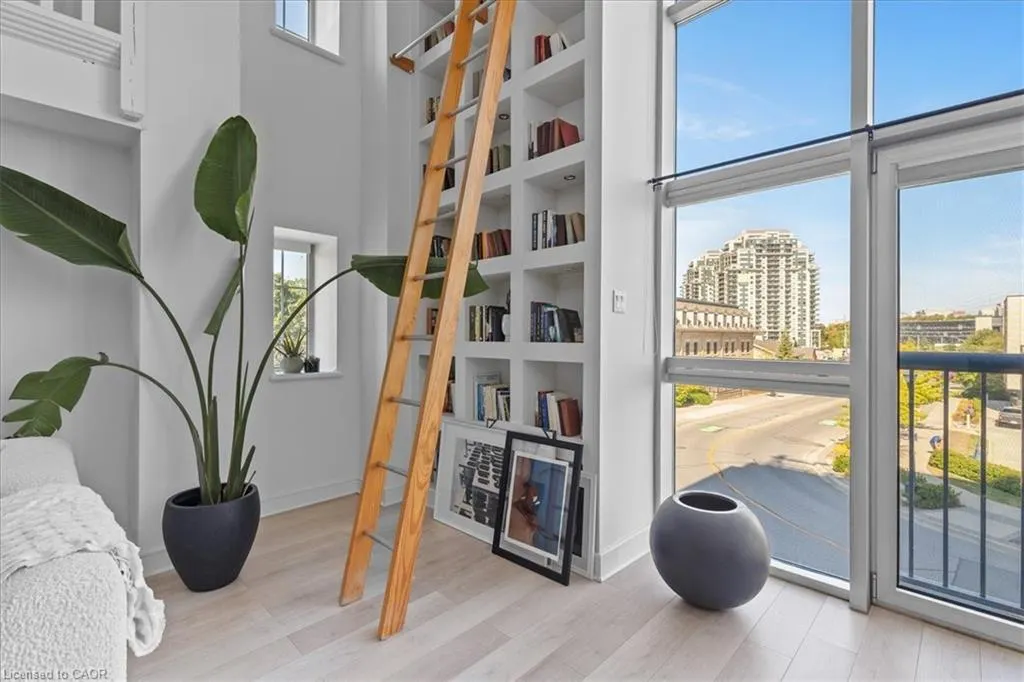 5 Father David Bauer Drive, #203