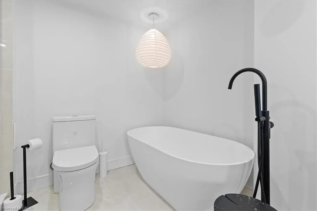 5 Father David Bauer Drive, #203