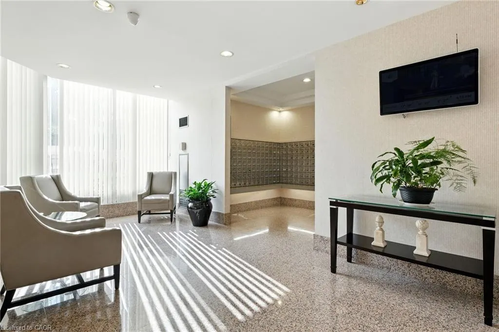 55 Elm Drive W, #313
