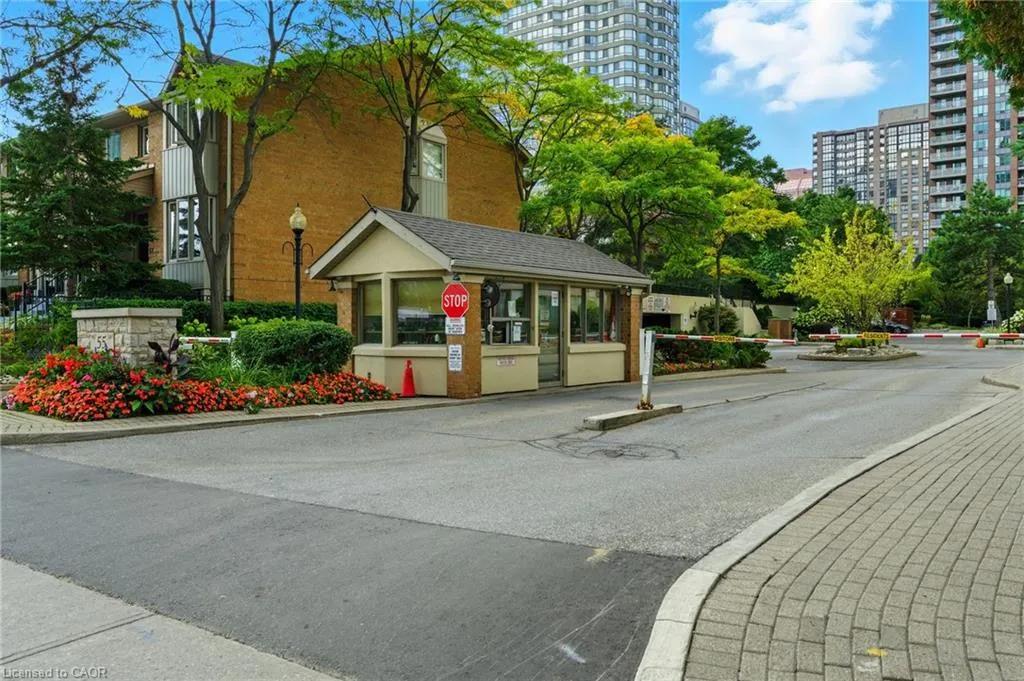 55 Elm Drive W, #313