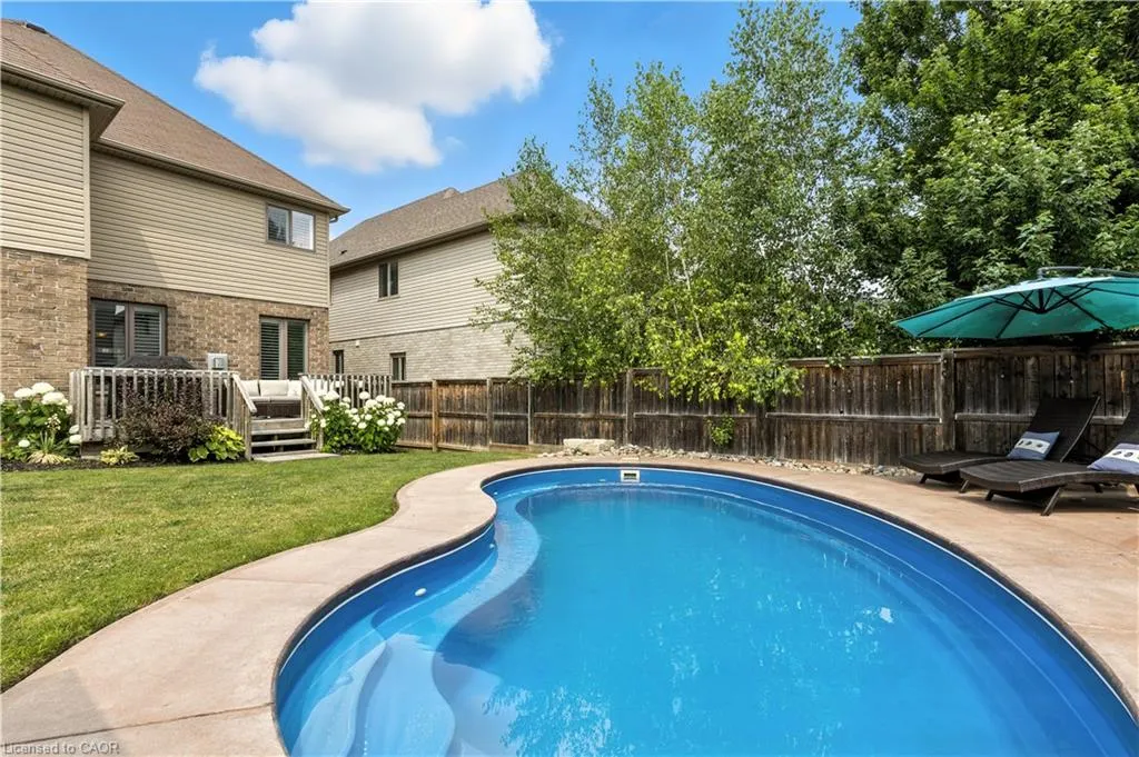 39 Deer Creek Street