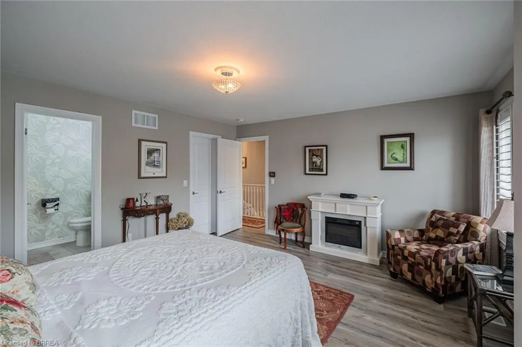 80 Willow Street, #95