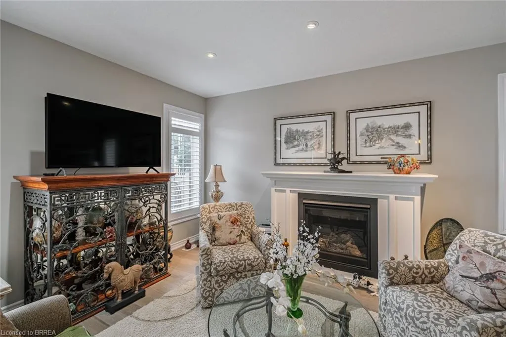 80 Willow Street, #95
