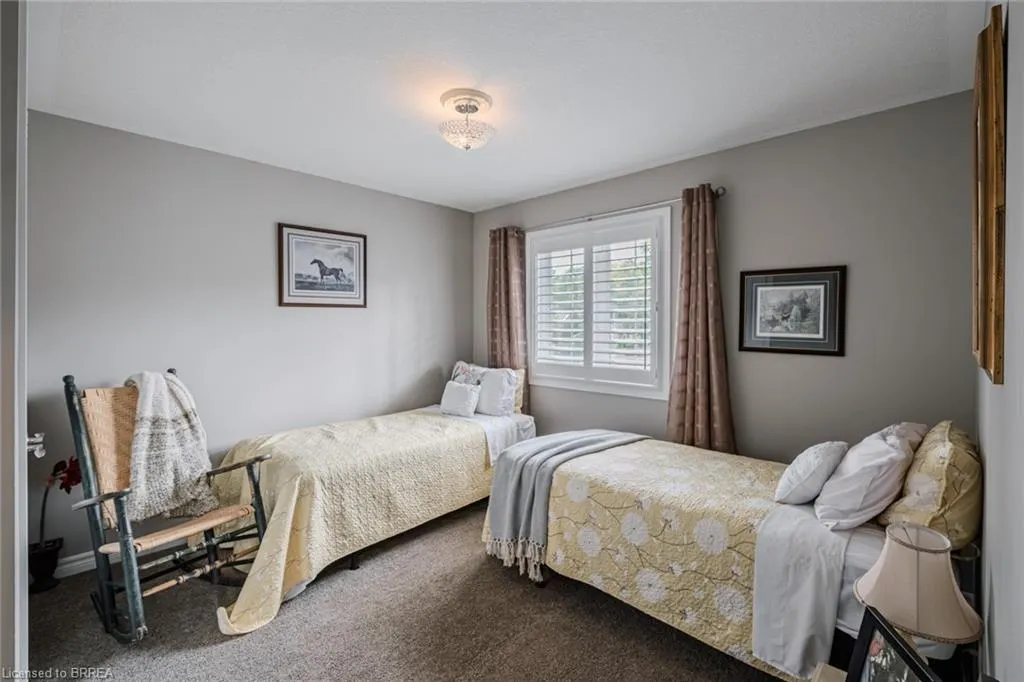 80 Willow Street, #95