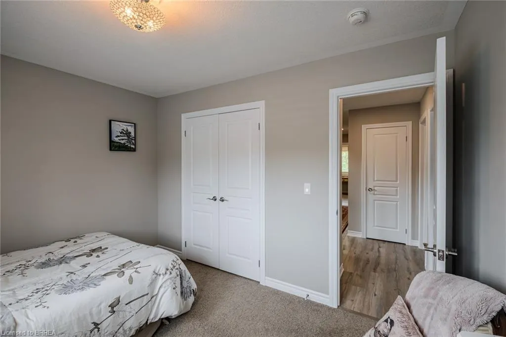 80 Willow Street, #95