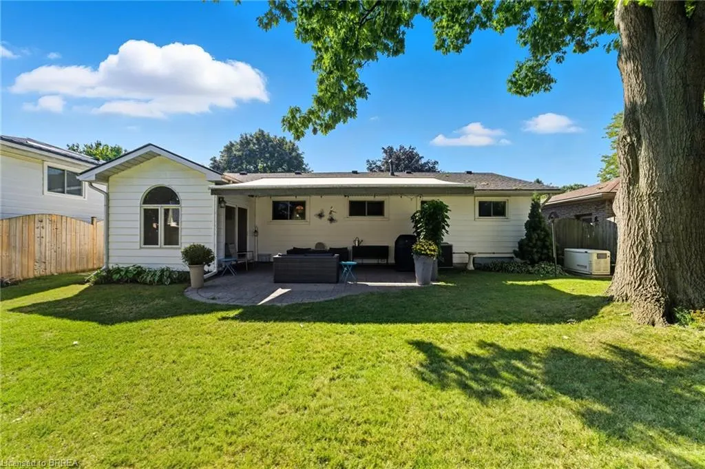 18 Mcintosh Court