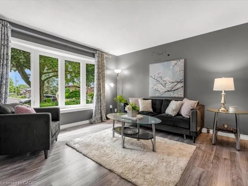 39 Meadowlark Drive
