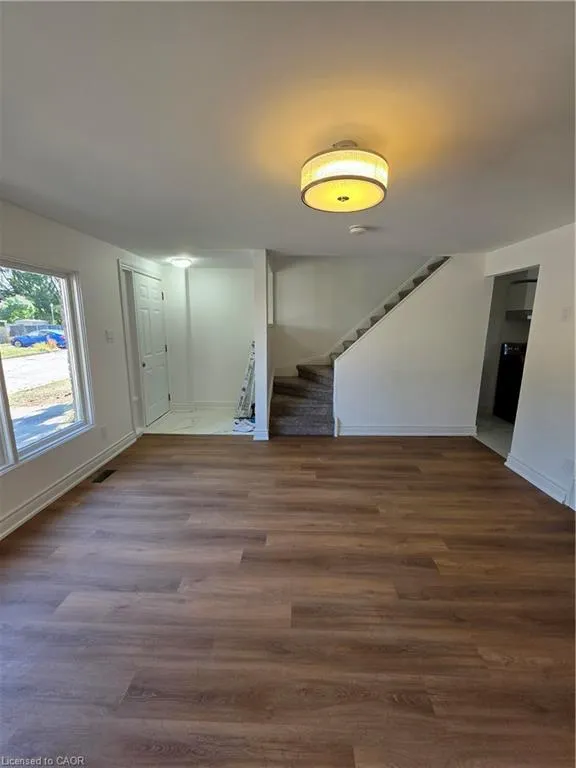 511 Parkview Crescent