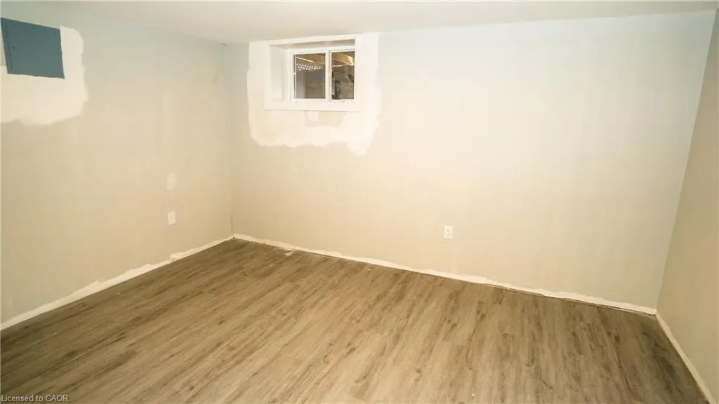 5 Woodelm Drive, ##LOWER