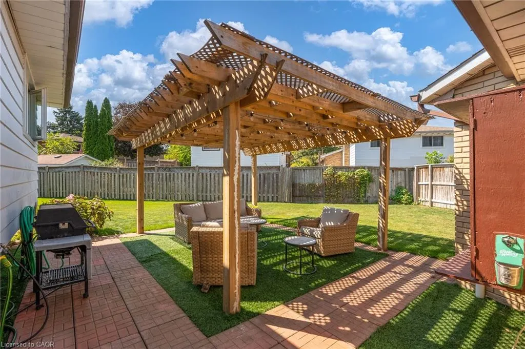 32 Rialto Court