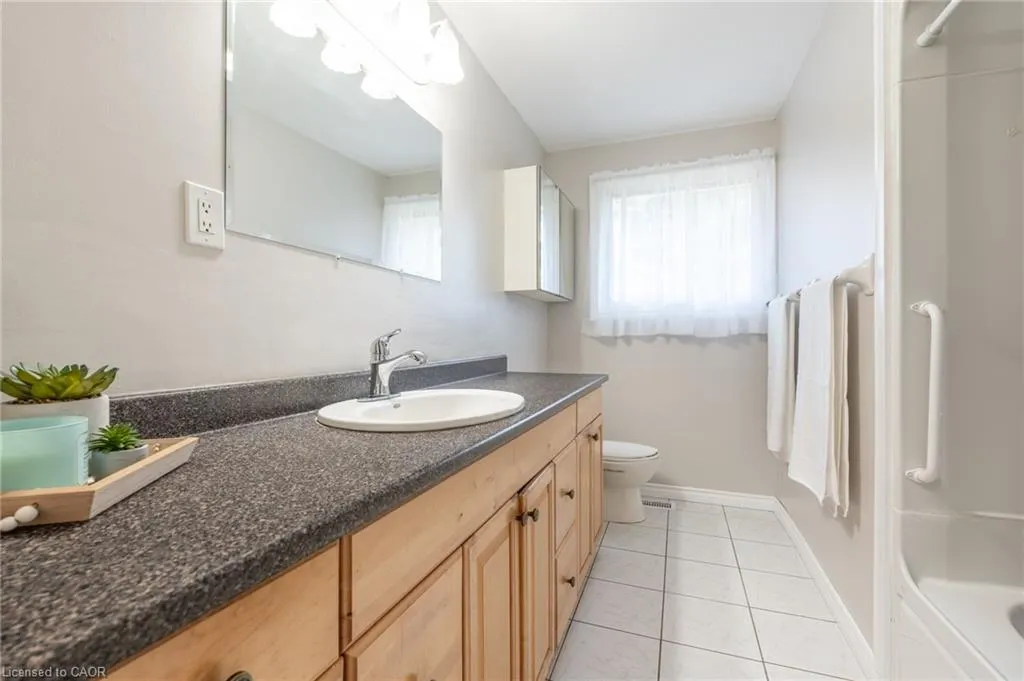32 Rialto Court